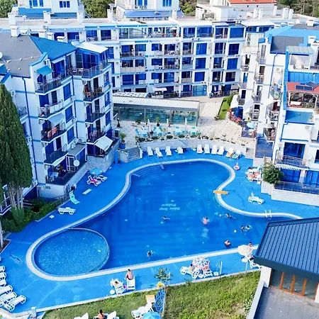 Divine Place Apartment *
